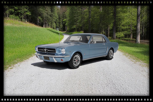 Ford MUSTANG V8 HARDTOP SILVER BLUE PONY 1965 OTTOmobile 1:12
