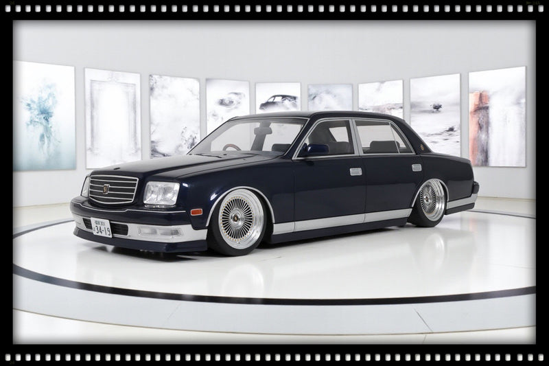 Load image into Gallery viewer, Toyota CENTURY V12 STANCE BLUE MICA 2008 OTTOmobile 1:18

