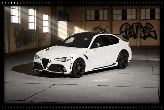 Alfa Romeo GIULLIA GTAm Trofeo WHITE 2020 OTTOmobile 1:18