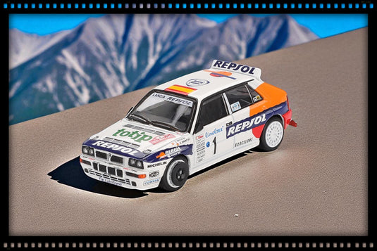Lancia DELTA INTEGRALE EVOLUZIONE #1 RALLY MONTE CARLO 1993 (LHD) MINI GT 1:64