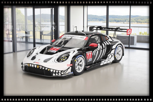 Porsche 911 (992) GT3 R #77 GTD PRO AO RACING PETIT LE MANS 2025 TOP SPEED 1:18