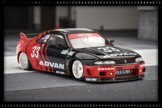 Nissan Skyline GT-R (R33) ADVAN KAIDO*HOUSE MINI GT 1:64