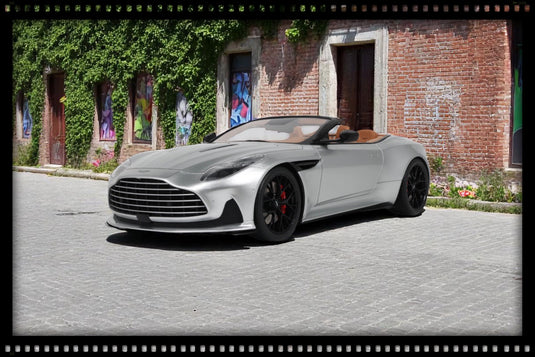 Aston MARTIN DB12 VOLANTE SILVER 2023 GT SPIRIT 1:18