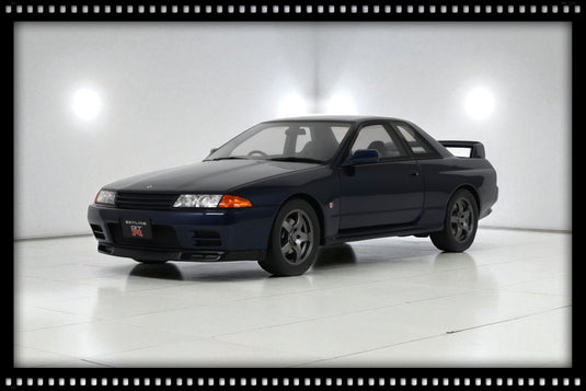 Nissan SKYLINE GT-R (BNR32) DARK BLUE PEARL TH1 1993 OTTOmobile 1:18