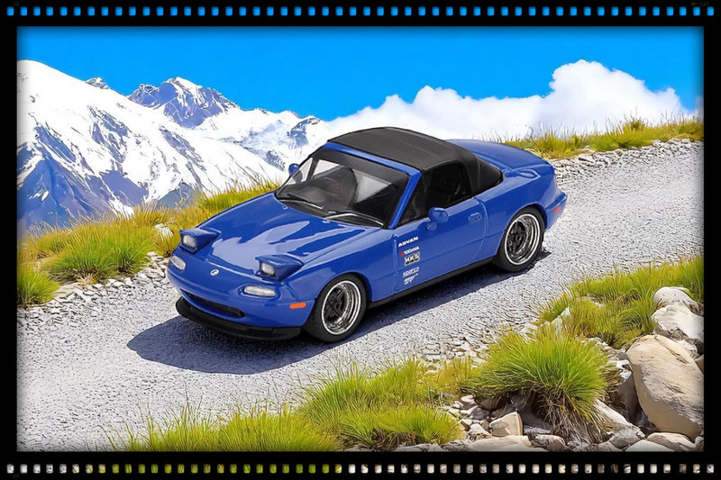Load image into Gallery viewer, Mazda MX-5 MIATA TUNED VERSION DARK BLUE 1990 (LHD) MINI GT 1:64
