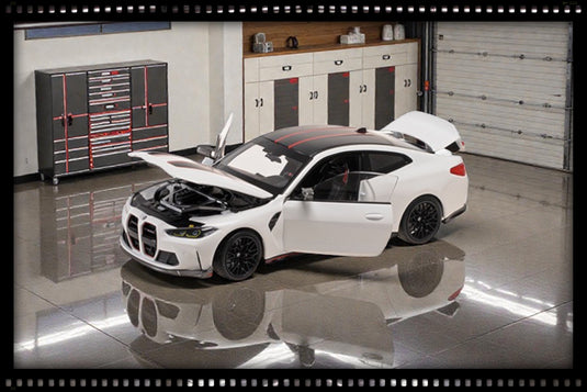 Bmw M4 CSL 2022 WHITE MINICHAMPS 1:18