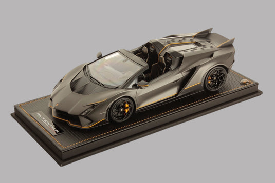 LAMBORGHINI AUTÉNTICA GRAY/YELLOW with display case & leather base (LIMITED EDITION 399 pieces) MR COLLECTION MODELS 1:18