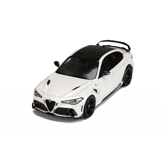 Alfa Romeo GIULLIA GTAm Trofeo WHITE 2020 OTTOmobile 1:18