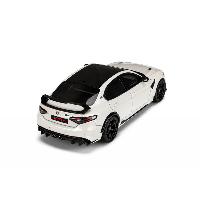 Load image into Gallery viewer, Alfa Romeo GIULLIA GTAm Trofeo WHITE 2020 OTTOmobile 1:18
