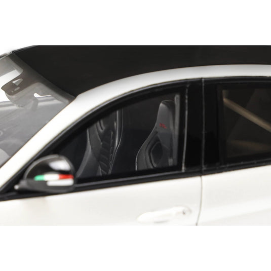 Alfa Romeo GIULLIA GTAm Trofeo WHITE 2020 OTTOmobile 1:18