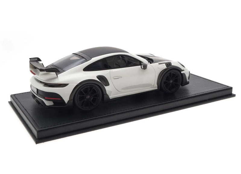 Chargez l'image dans la visionneuse de la galerie, Porsche 911 (992) TECHART GTstreet R Blanc - Édition limitée 64/87 exemplaires - TECHART 1:18
