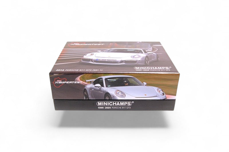 Load image into Gallery viewer, Porsche 911 (991) GT3 2012 SILVER SPECIAL BOX ‼️LIMITED EDITION 525 pieces‼️ MINICHAMPS 1:43
