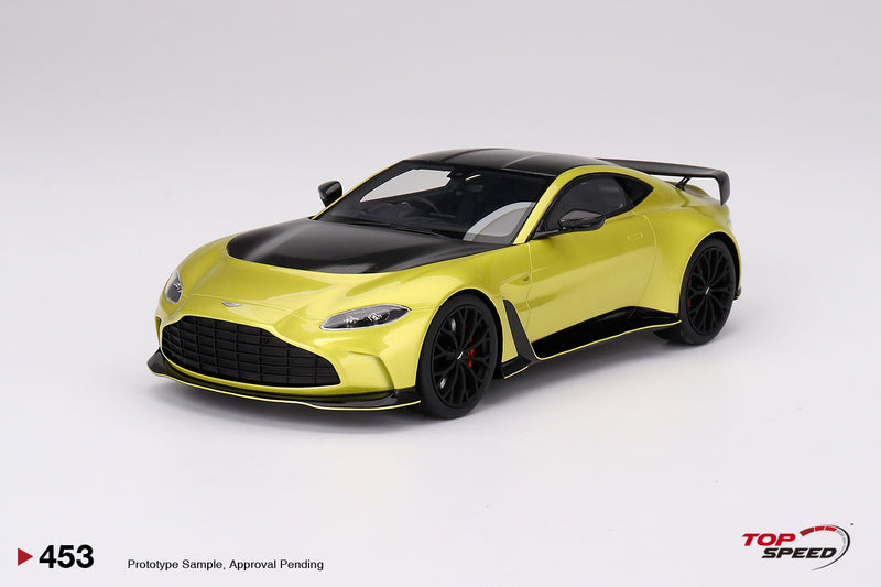 Chargez l'image dans la visionneuse de la galerie, ASTON MARTIN V12 VANTAGE JAUNE TOP SPEED 1:18
