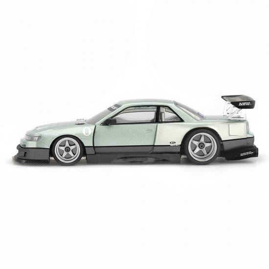 Load image into Gallery viewer, NISSAN SILVIA S13-R KAIDO WORKS V1 1991 MINI GT 1:64
