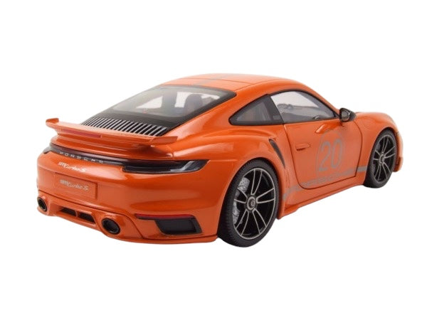 Load image into Gallery viewer, Porsche 911 (992) Turbo S coupe Sport Design 2021 Orange MINICHAMPS 1:18
