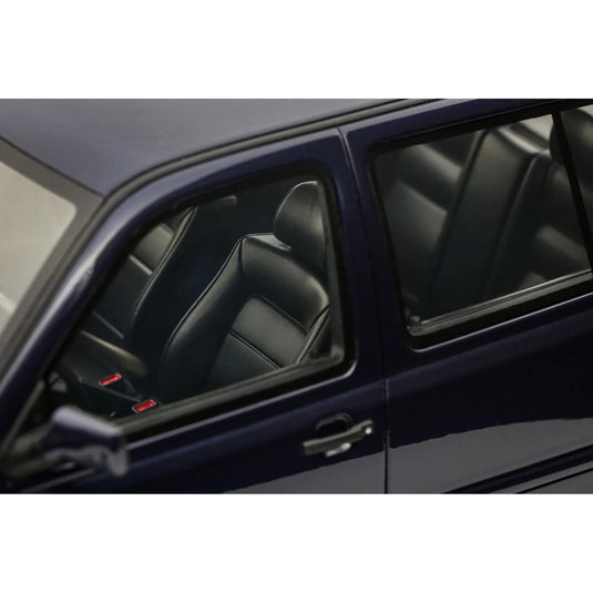 Volkswagen VENTO VR6 MYSTIC BLUE PEARL 1996 OTTOmobile 1:18