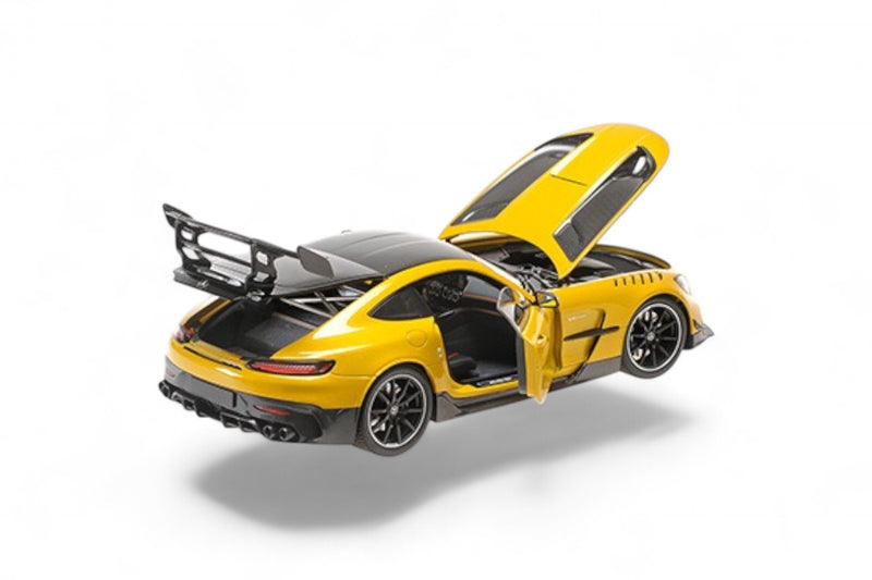 Load image into Gallery viewer, Mercedes-Benz AMG GT BLACK SERIES 2021 YELLOW METALLIC (SOLARBEAM) MINICHAMPS 1:18
