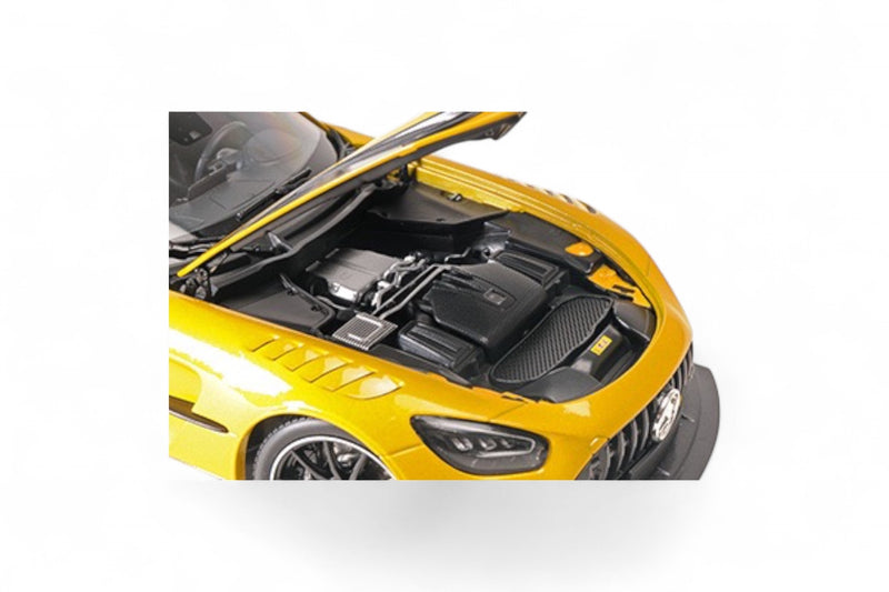 Load image into Gallery viewer, Mercedes-Benz AMG GT BLACK SERIES 2021 YELLOW METALLIC (SOLARBEAM) MINICHAMPS 1:18
