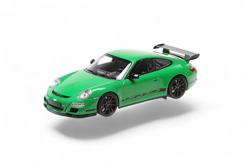 Load image into Gallery viewer, Porsche 911 (997.1) GT3 RS 2007 GREEN MINICHAMPS 1:18
