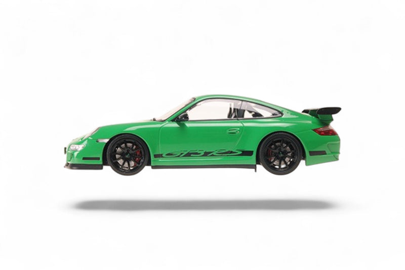 Load image into Gallery viewer, Porsche 911 (997.1) GT3 RS 2007 GREEN MINICHAMPS 1:18
