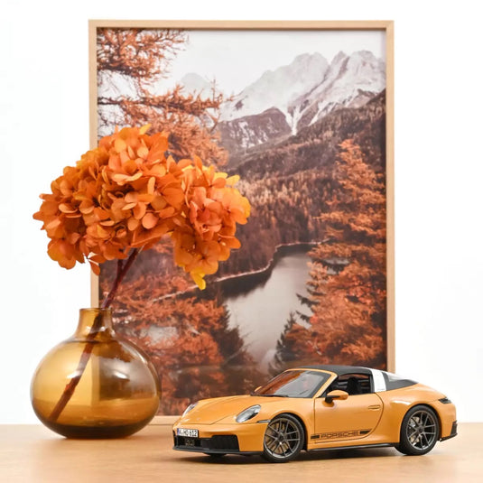 PORSCHE 911 TARGA 4 GTS 2025 YELLOW NOREV 1:18