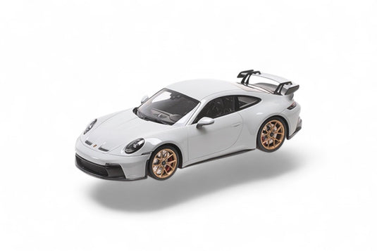 Porsche 911 (992) GT3 2021 White Chalk MINICHAMPS 1:18