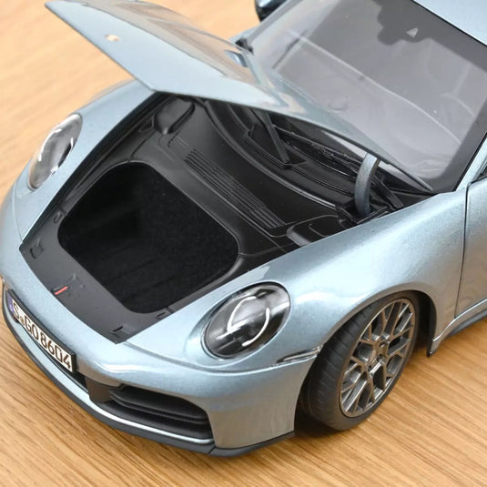 PORSCHE 911 CARRERA 2025 SILVER NOREV 1:18