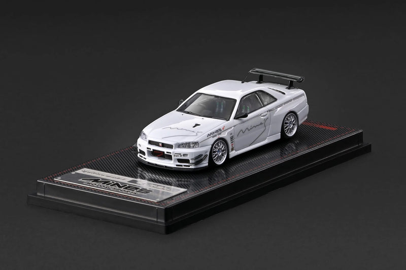Chargez l'image dans la visionneuse de la galerie, NISSAN SKYLINE GT-R MINE'S (R34) BLANC IGNITION MODEL 1:64
