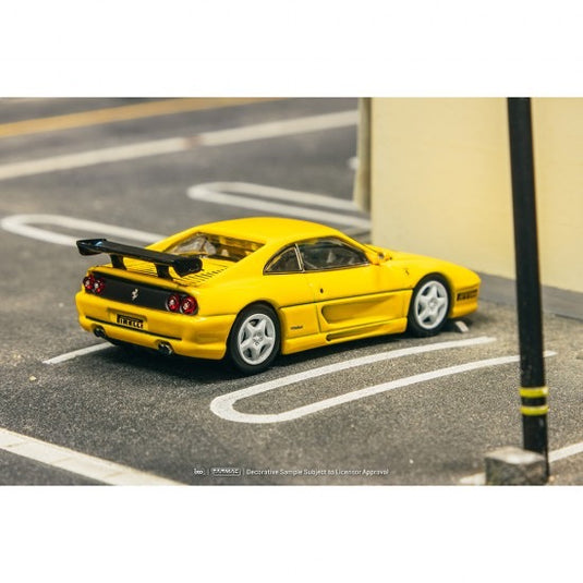 Ferrari F355 CHALLENGE YELLOW TARMAC WORKS 1:64