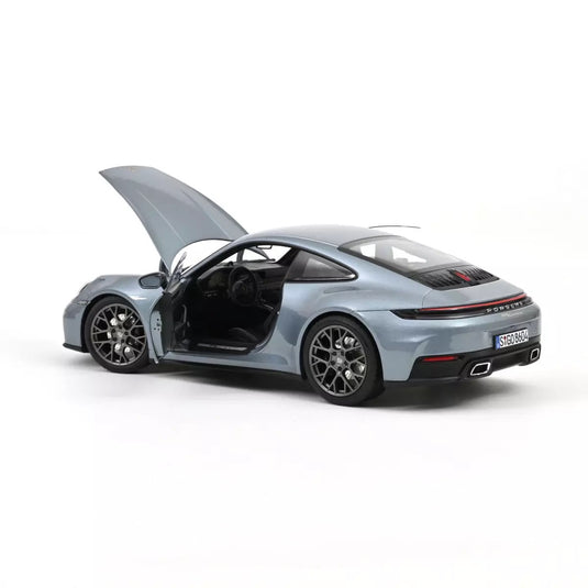 PORSCHE 911 CARRERA 2025 SILVER NOREV 1:18