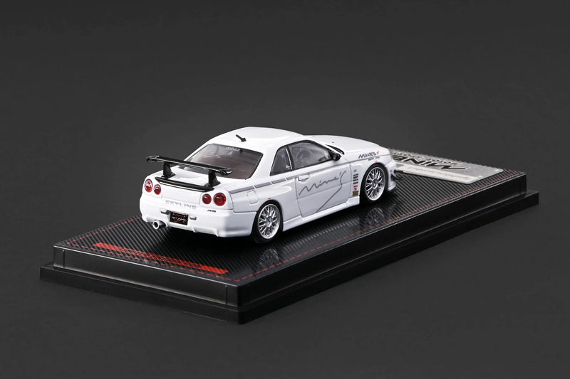 Chargez l'image dans la visionneuse de la galerie, NISSAN SKYLINE GT-R MINE'S (R34) BLANC IGNITION MODEL 1:64
