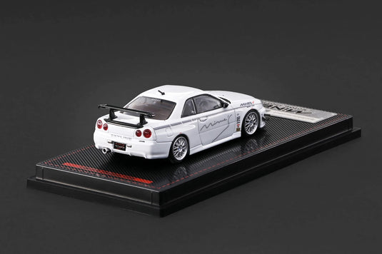 NISSAN SKYLINE GT-R MINE'S (R34) BLANC IGNITION MODEL 1:64