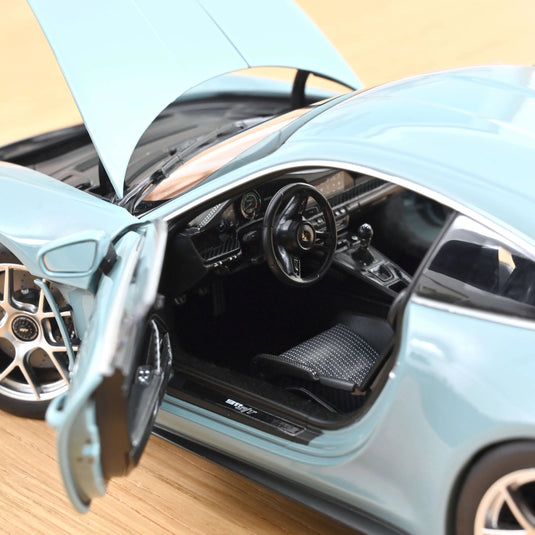Porsche 911 S/T 2023 Blue NOREV 1:18