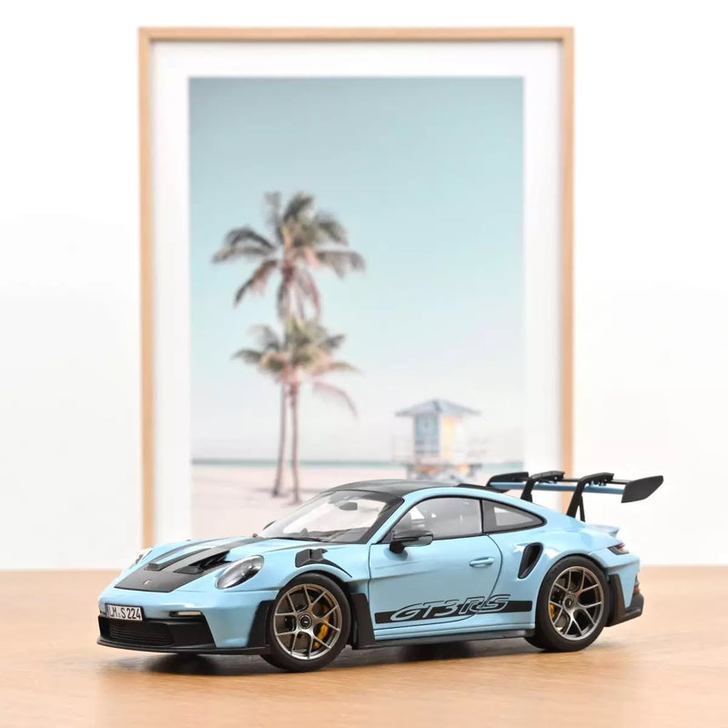 Load image into Gallery viewer, Porsche 911 GT3 RS w/Weissach Pack 2022 Blue NOREV 1:18
