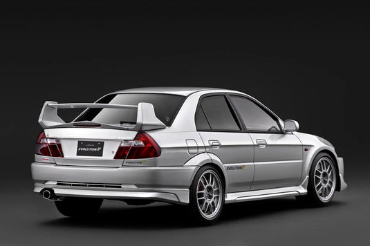 MITSUBISHI LANCER EVOLUTION V (CP9A) SILVER IGNITION MODEL 1:18