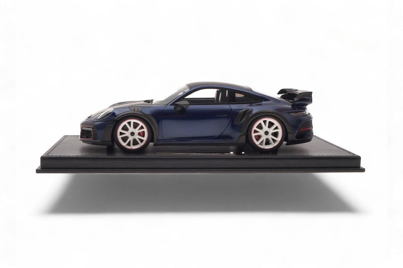 Chargez l'image dans la visionneuse de la galerie, Porsche 911 (992) TECHART GTstreet R Bleu/Blanc/Rouge - Édition Limitée 3 sur 20 pièces - TECHART 1:18
