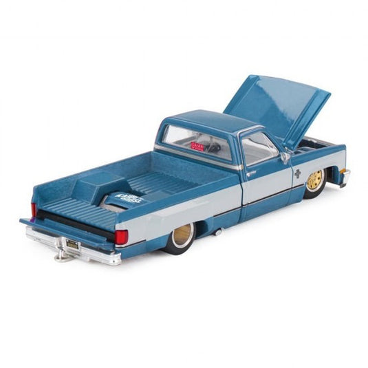 CHEVROLET SILVERADO DUALLY VINTAGE SPEC V1 KAIDO*HOUSE MINI GT 1:64