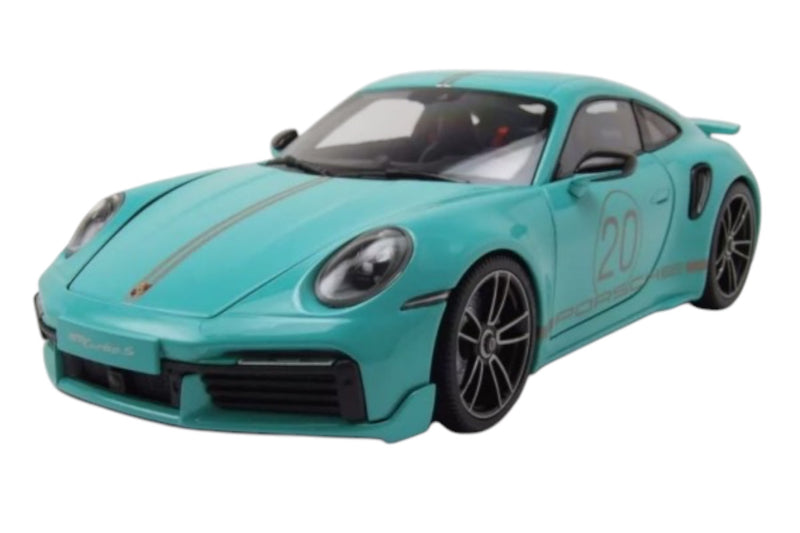 Load image into Gallery viewer, Porsche 911 (992) Turbo S coupe Sport Design 2021 Green MINICHAMPS 1:18
