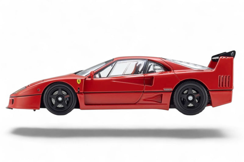 Load image into Gallery viewer, ‼️Ferrari F40 RED‼️ KYOSHO 1:18
