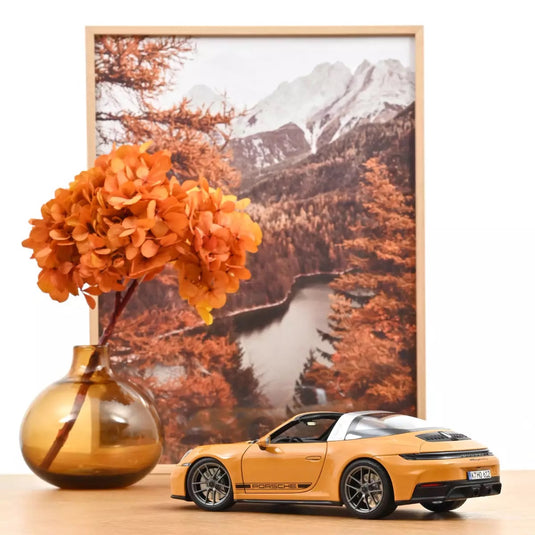PORSCHE 911 TARGA 4 GTS 2025 YELLOW NOREV 1:18