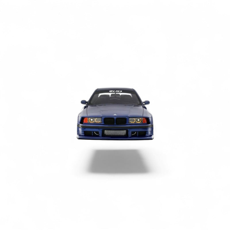 Chargez l'image dans la visionneuse de la galerie, BMW E36 LTO BERLINE TURBO KHYZYL SALEEM BLEU AVUS 2023 OTTOmobile 1:18
