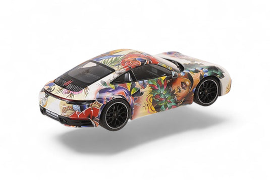 Porsche 911 CARRERA 4S 2019 BLOEMENONTWERP BASISPLAAT EN ACRYL CASE ‼️BEPERKTE EDITIE 500 stuks‼️ MINICHAMPS 1:18