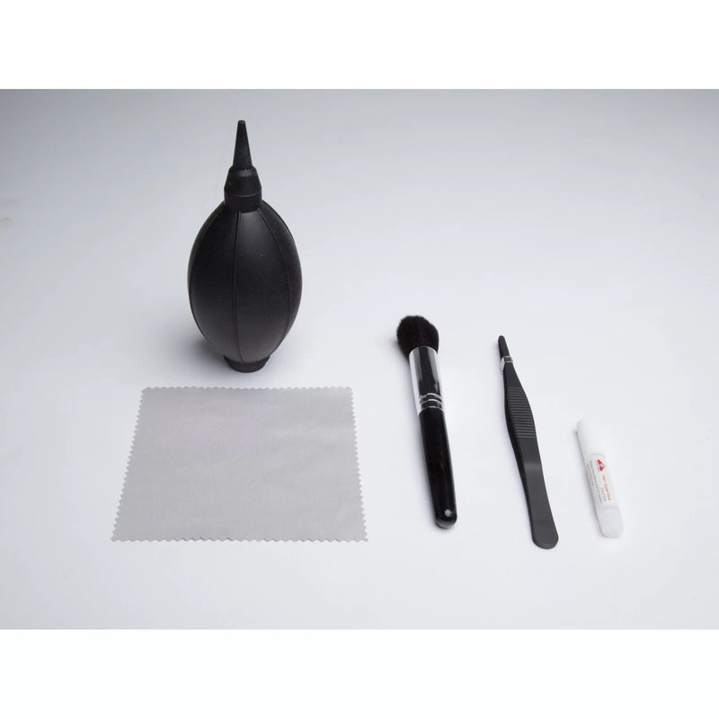 Load image into Gallery viewer, Cleaning KIT OTTOmobile 1:18
