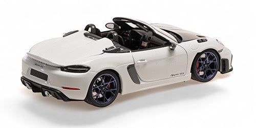 Load image into Gallery viewer, Porsche SPYDER RS 2024 WHITE METTALIC / BLUE WHEELS WITH WEISSACH PACKAGE MINICHAMPS 1:18
