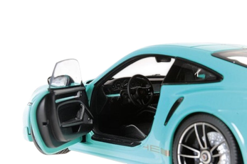 Load image into Gallery viewer, Porsche 911 (992) Turbo S coupe Sport Design 2021 Green MINICHAMPS 1:18
