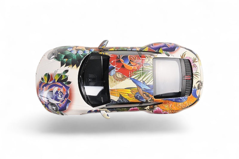 Laad de afbeelding in de Gallery-viewer, Porsche 911 CARRERA 4S 2019 BLOEMENONTWERP BASISPLAAT EN ACRYL CASE ‼️BEPERKTE EDITIE 500 stuks‼️ MINICHAMPS 1:18
