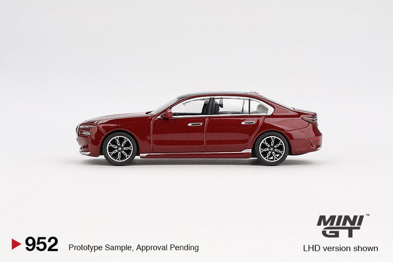 Load image into Gallery viewer, Bmw I7 XDRIVE60 AVENTURIN RED 2023 (LHD) MINI GT 1:64
