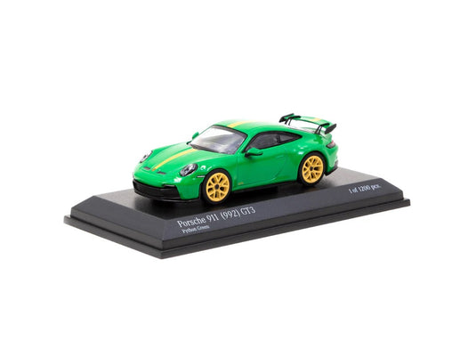 Porsche 911 (992) GT3 2021 MINICHAMPS 1:64