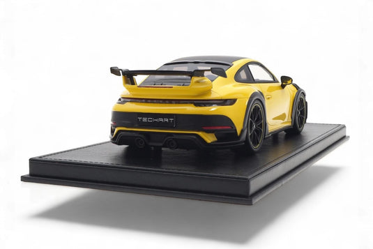 Porsche 911 (992) TECHART GTstreet R Jaune - Édition Limitée 59 sur 87 pièces - TECHART 1:18