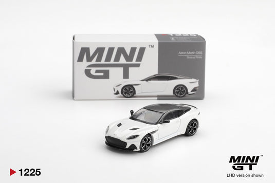 ASTON MARTIN BDS STRATUS BLANC 2024 MINI GT 1:64